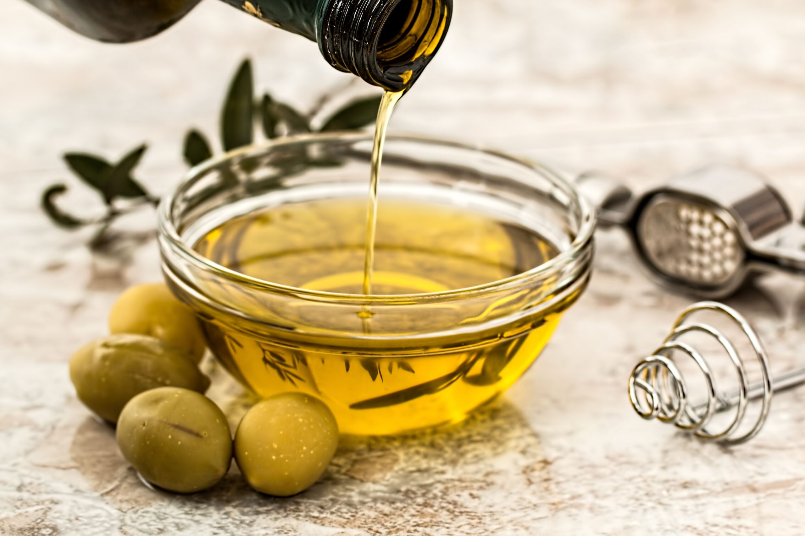 Oil in a bowl